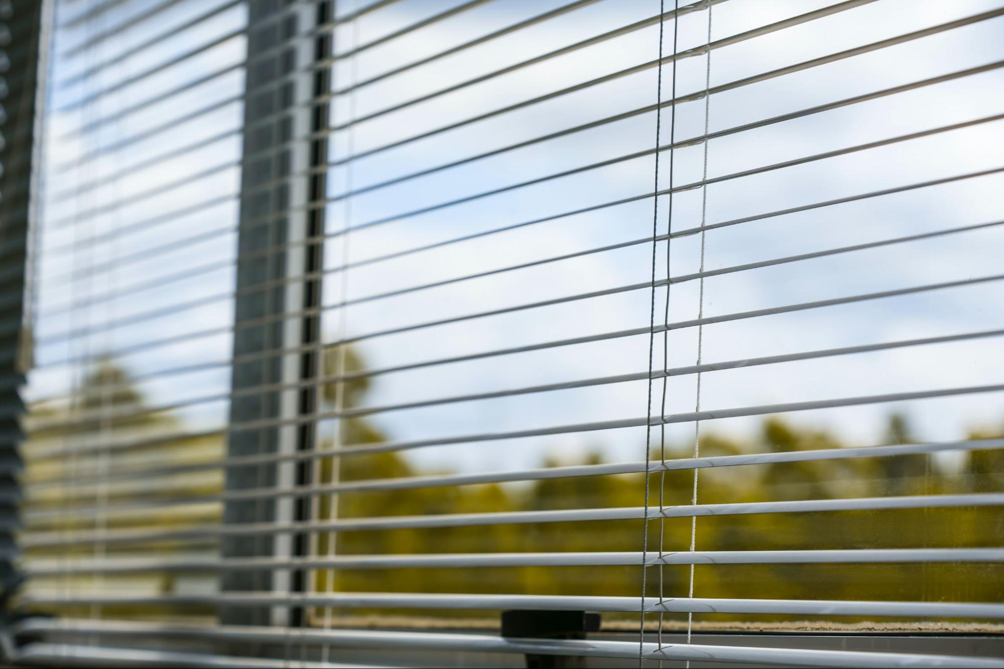 Why Hire Window Cleaners? The Benefits of Better Looking Windows